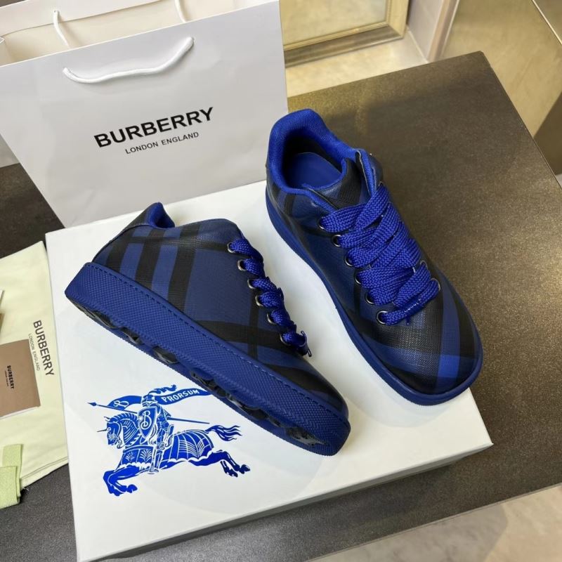 Burberry Low Shoes